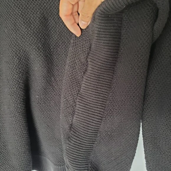 Woman Ann Taylor Loft Black Round Neck Long Sleeve Sweater Top Size L - Picture 9 of 10